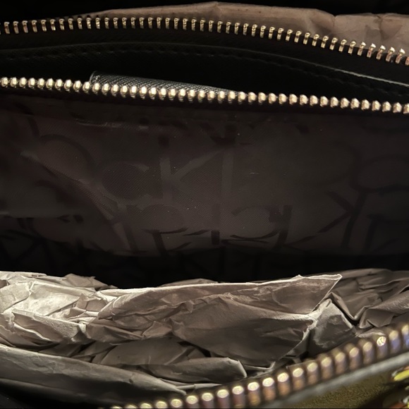 NWT Black and Silver Calvin Klein Purse - Picture 7 of 10